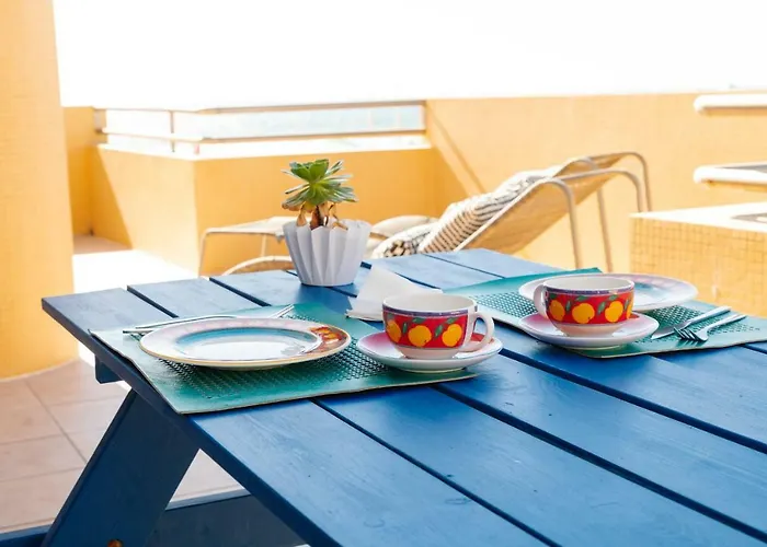 アパート One Of The Views